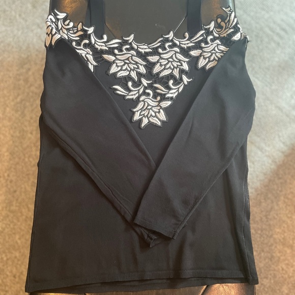 INC Off-shoulder long sleeve sweater. - Picture 5 of 5